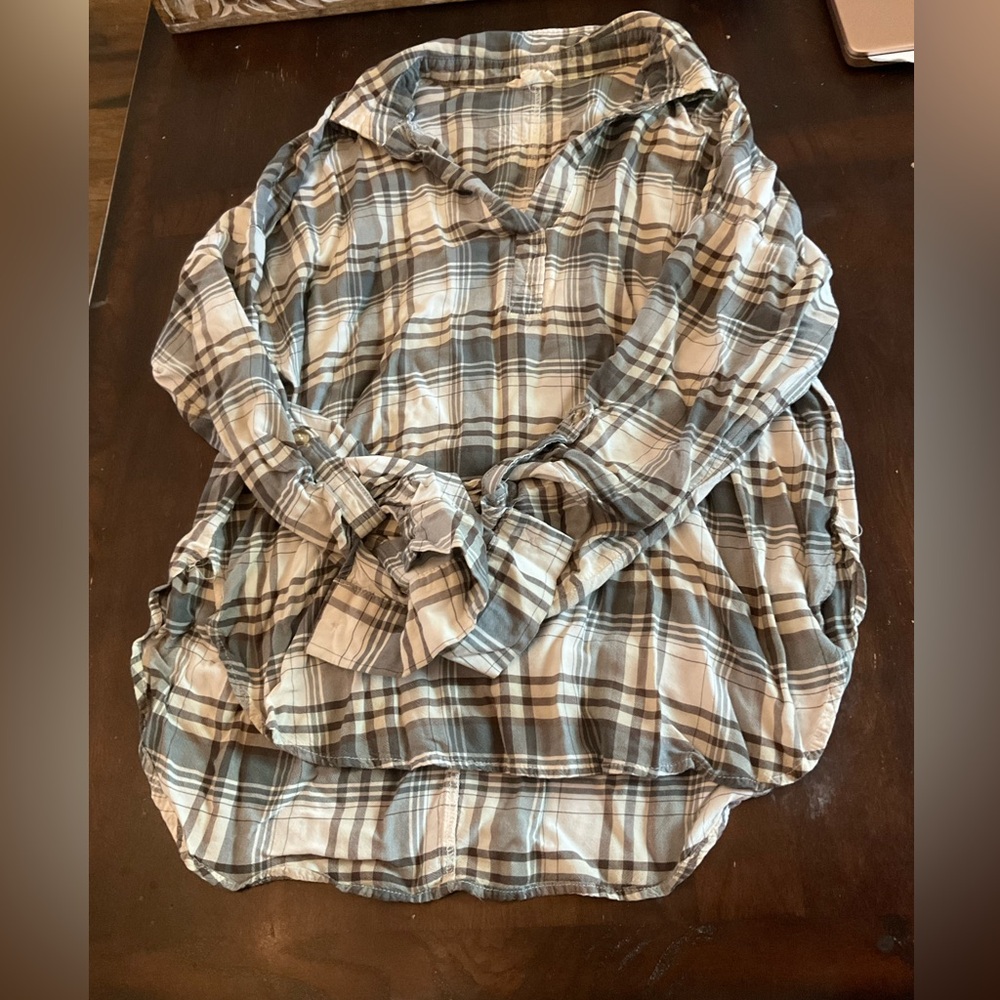Blue pepper shirt